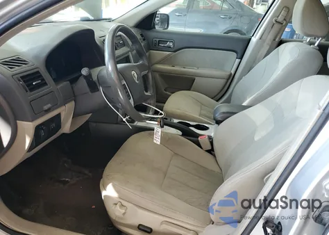 2010 Mercury Milan z USA, uszkodzony, nr VIN 3MEHM0HA4AR625103